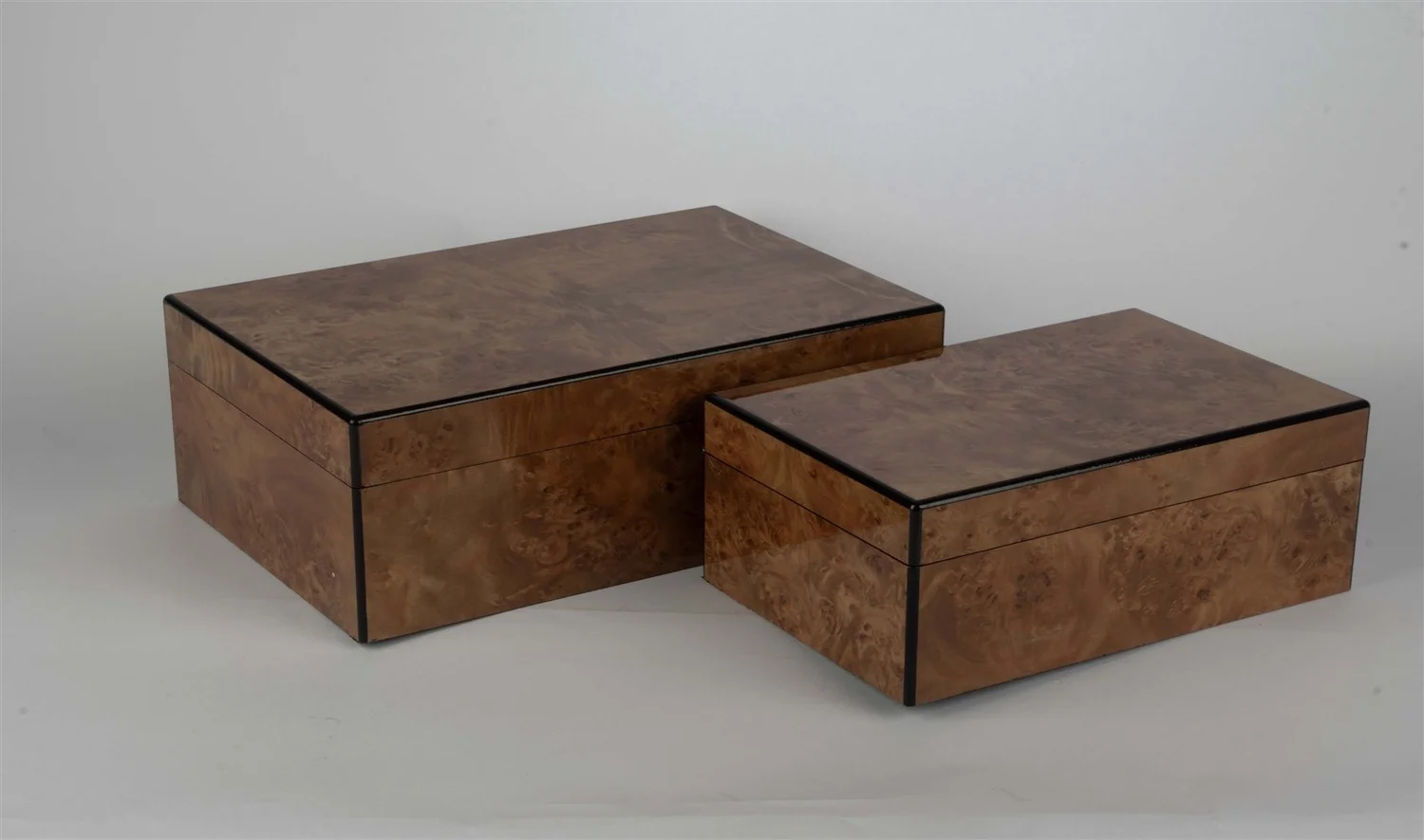 2li Siyah Şeritli Kahve Dek Kutu 24x16 cm