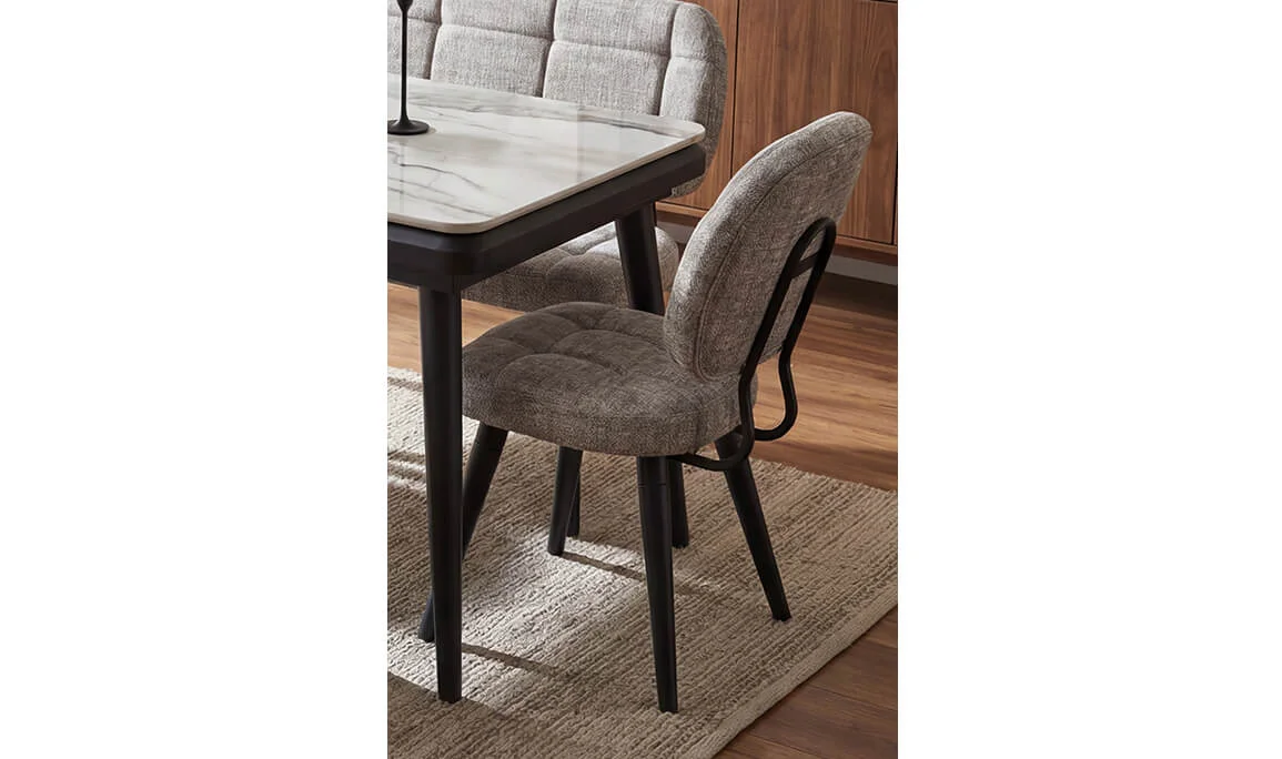 Alina Chair