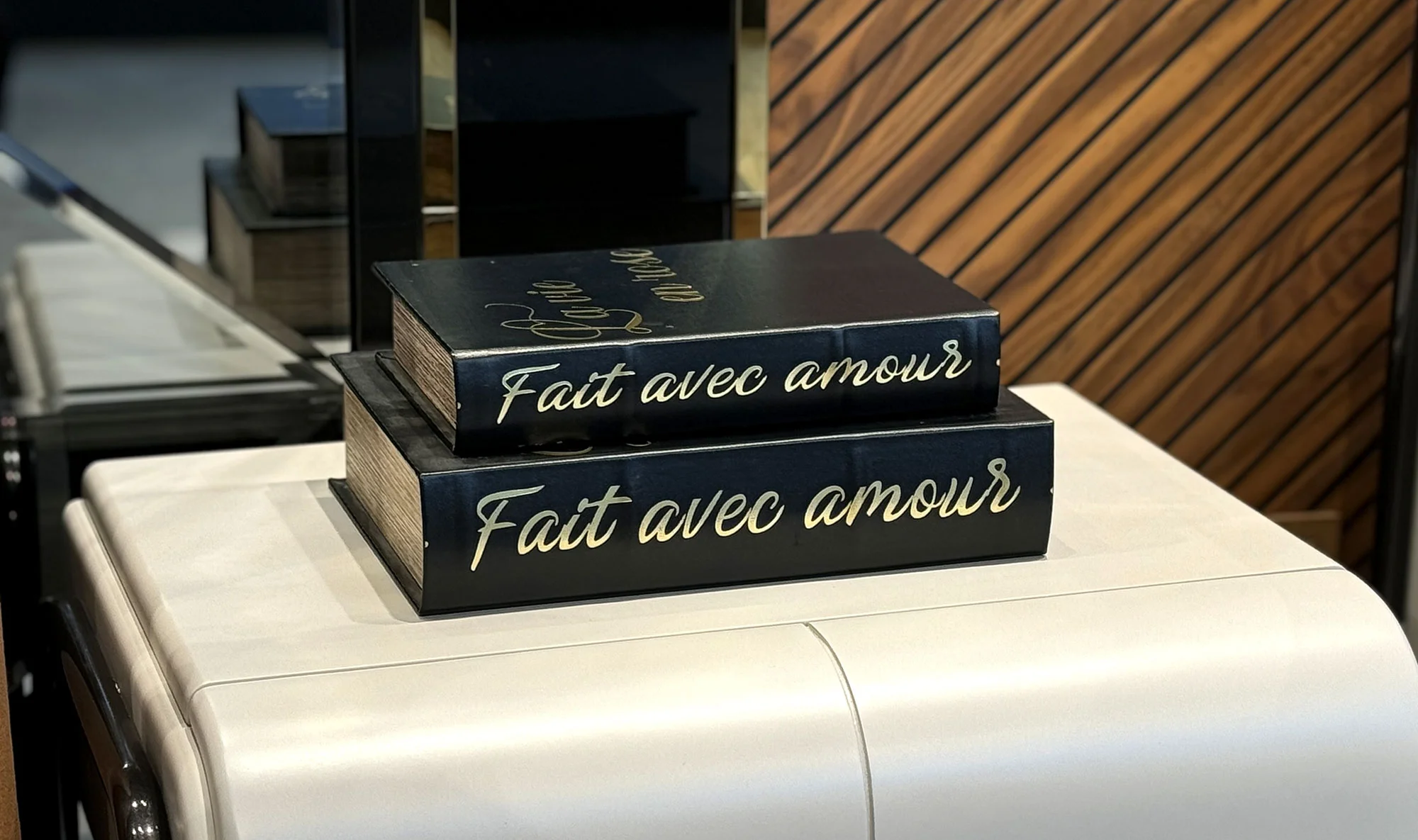 Amour İkili Kitap Kutusu