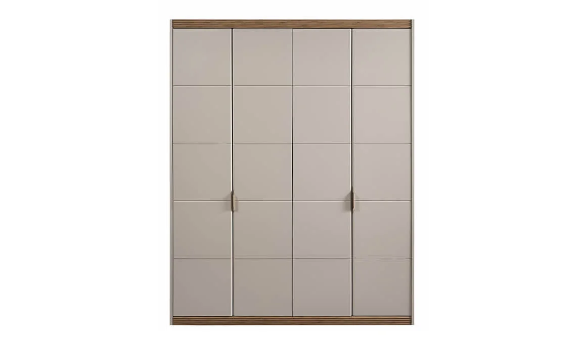 Asos Kleiderschrank 4-türig