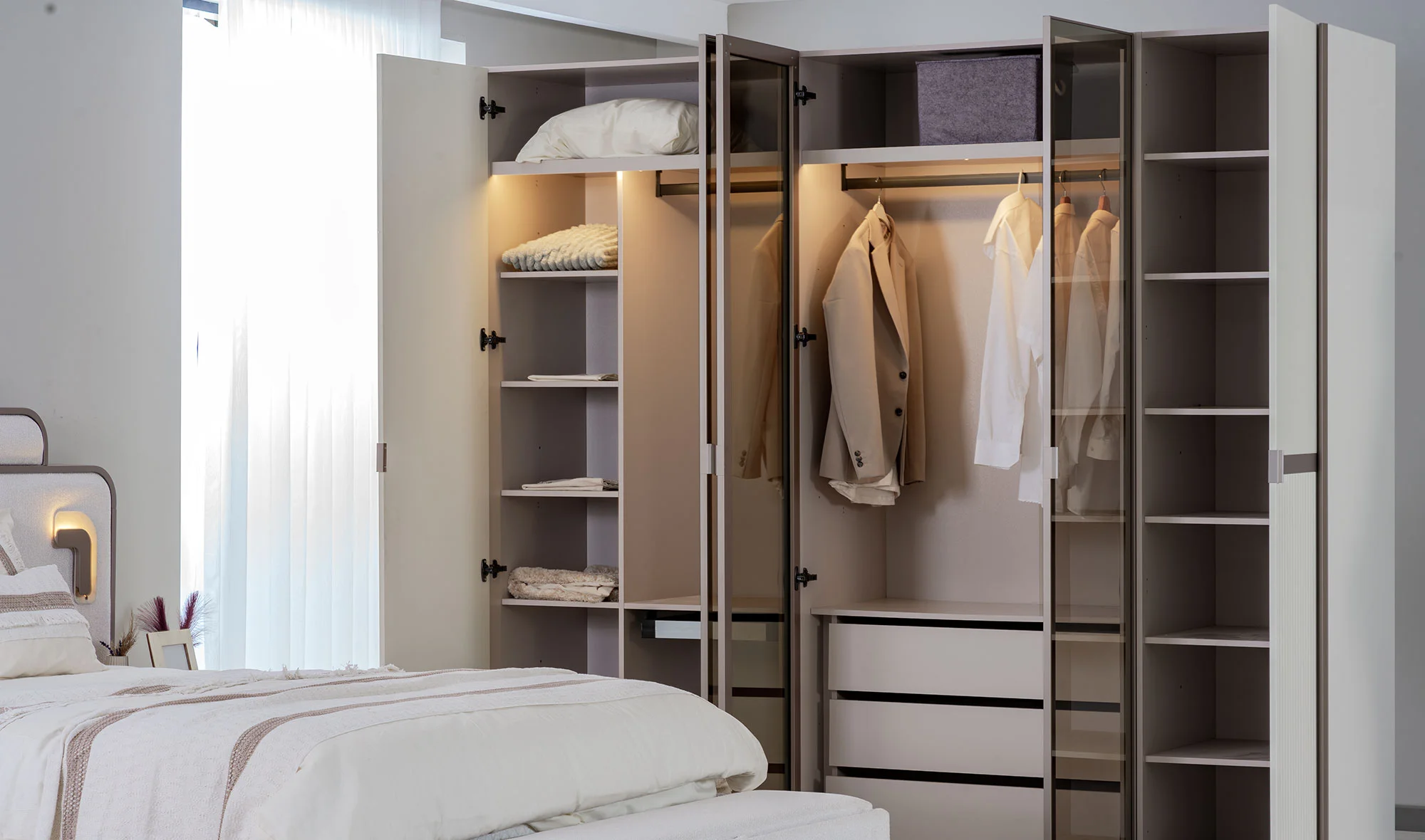 5 Kapılı Gardrop (Reflekte - Ahşap)