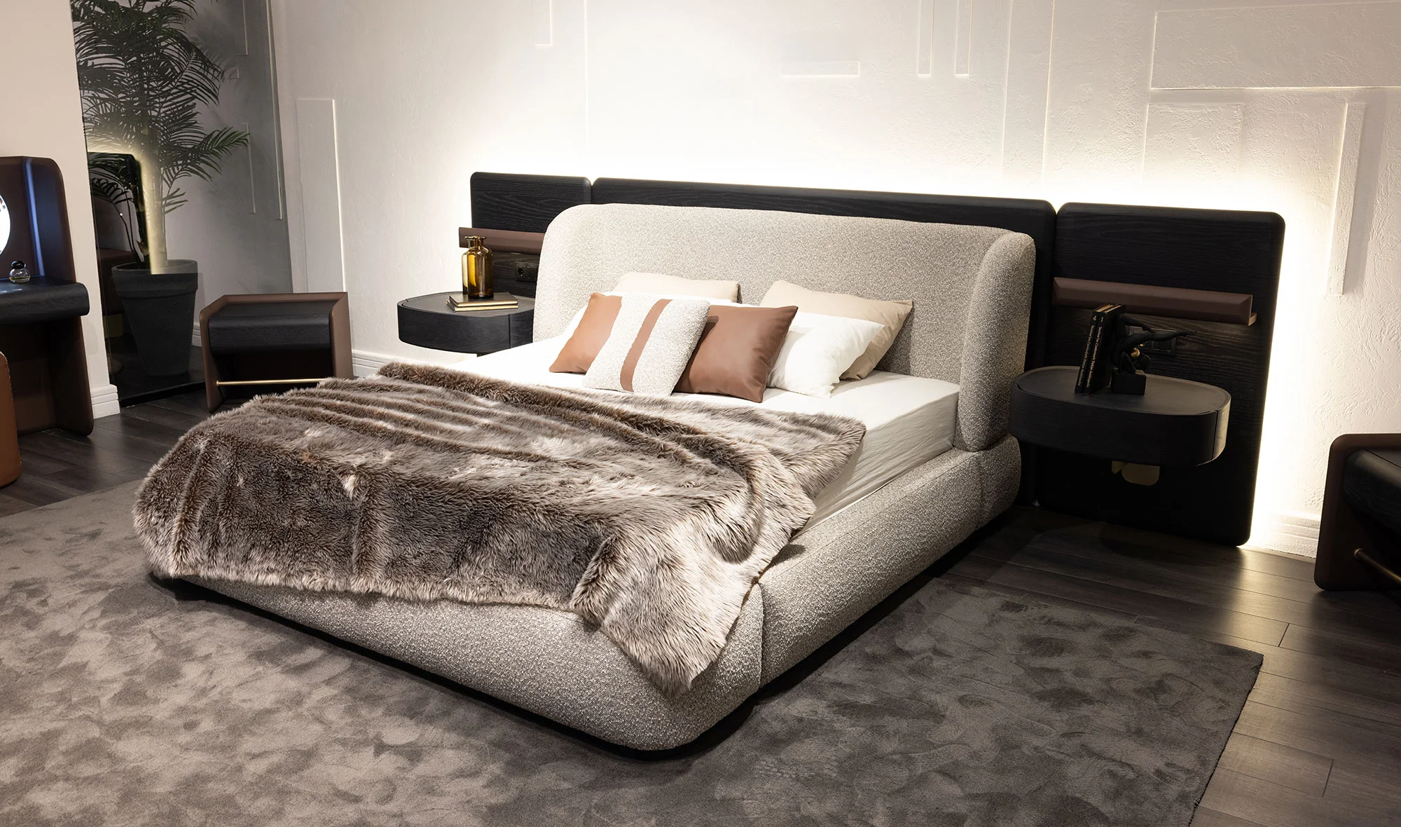 Karyola + Şifonyer + 2 Komodin