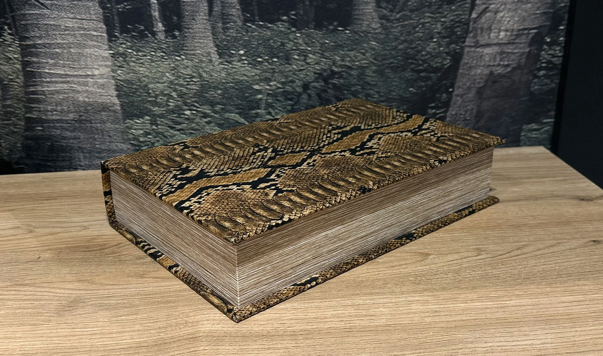 Desenli Kitap Kutusu