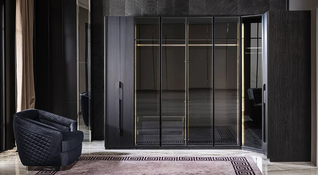 Lion Giyinme Dolabı