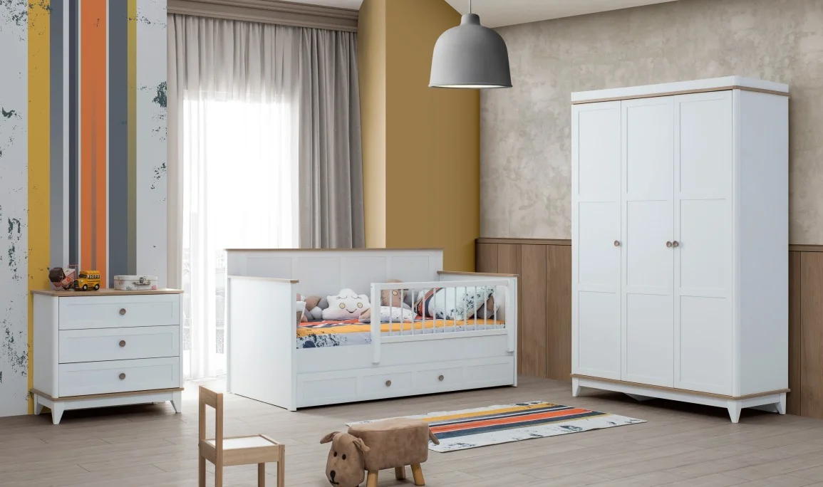 Loya Children's Room