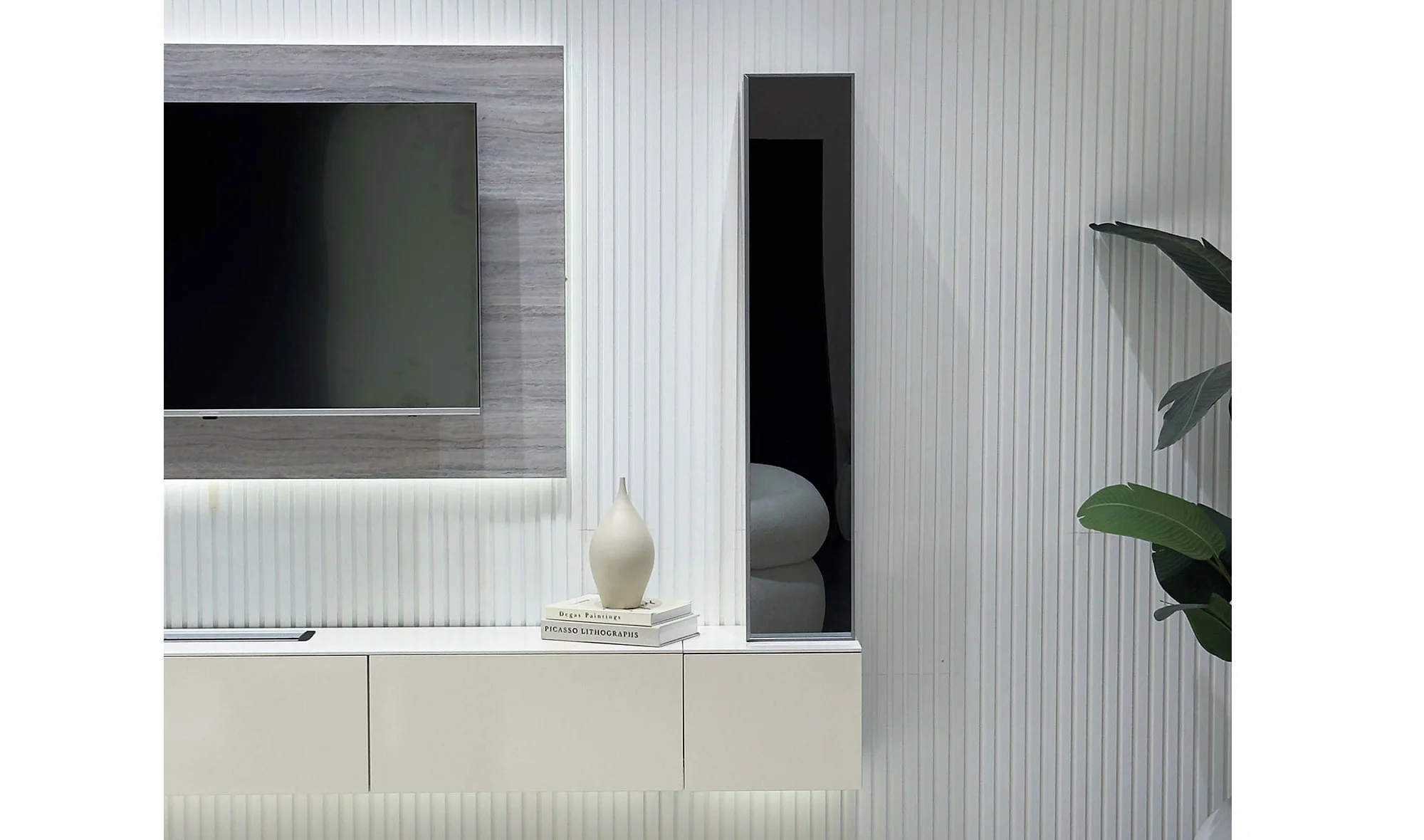 Tv Ünitesi Camlı Modül