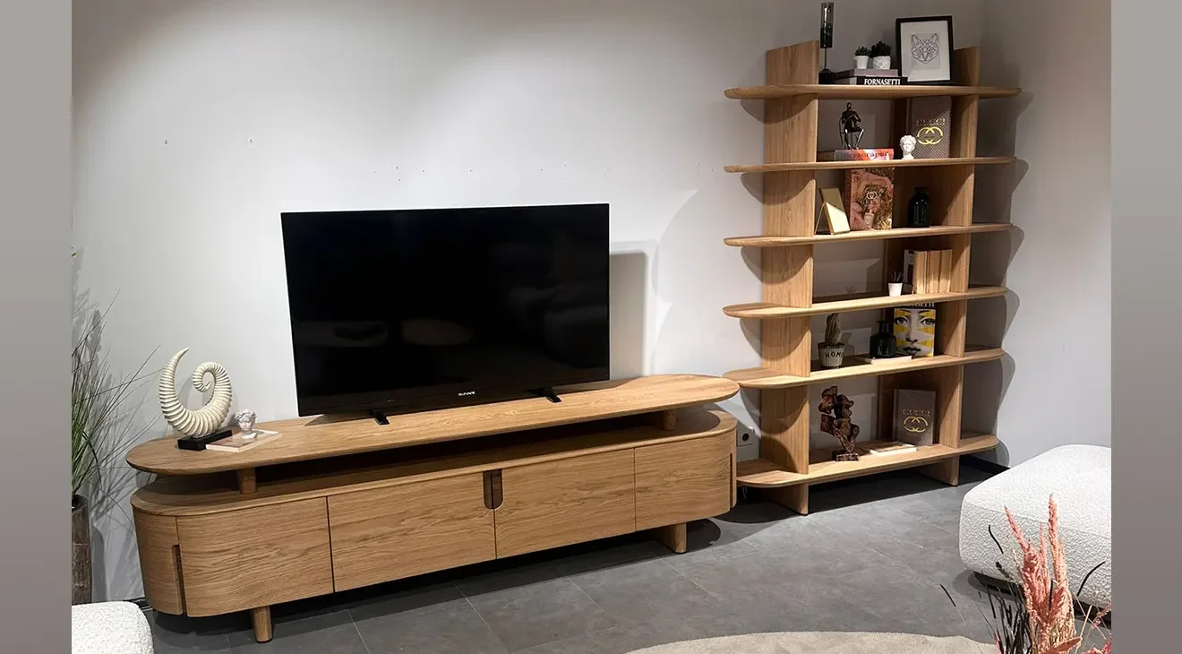 Oslo Ceviz Ahşap Ayaklı Tv Ünitesi