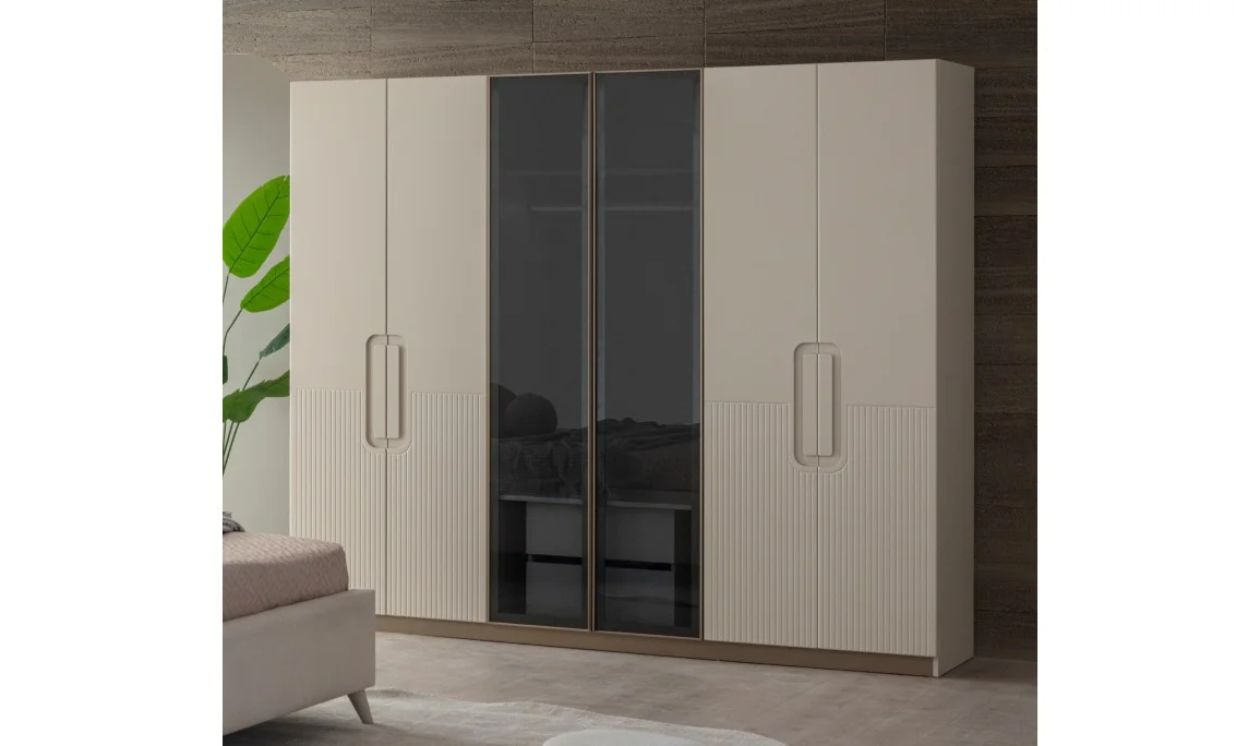 Parla Wardrobe