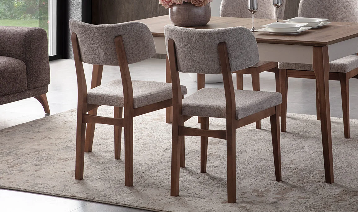 Valens Chair
