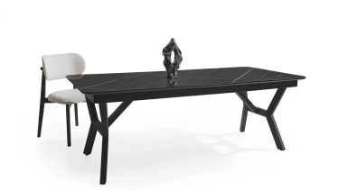 Marion Yemek Masası