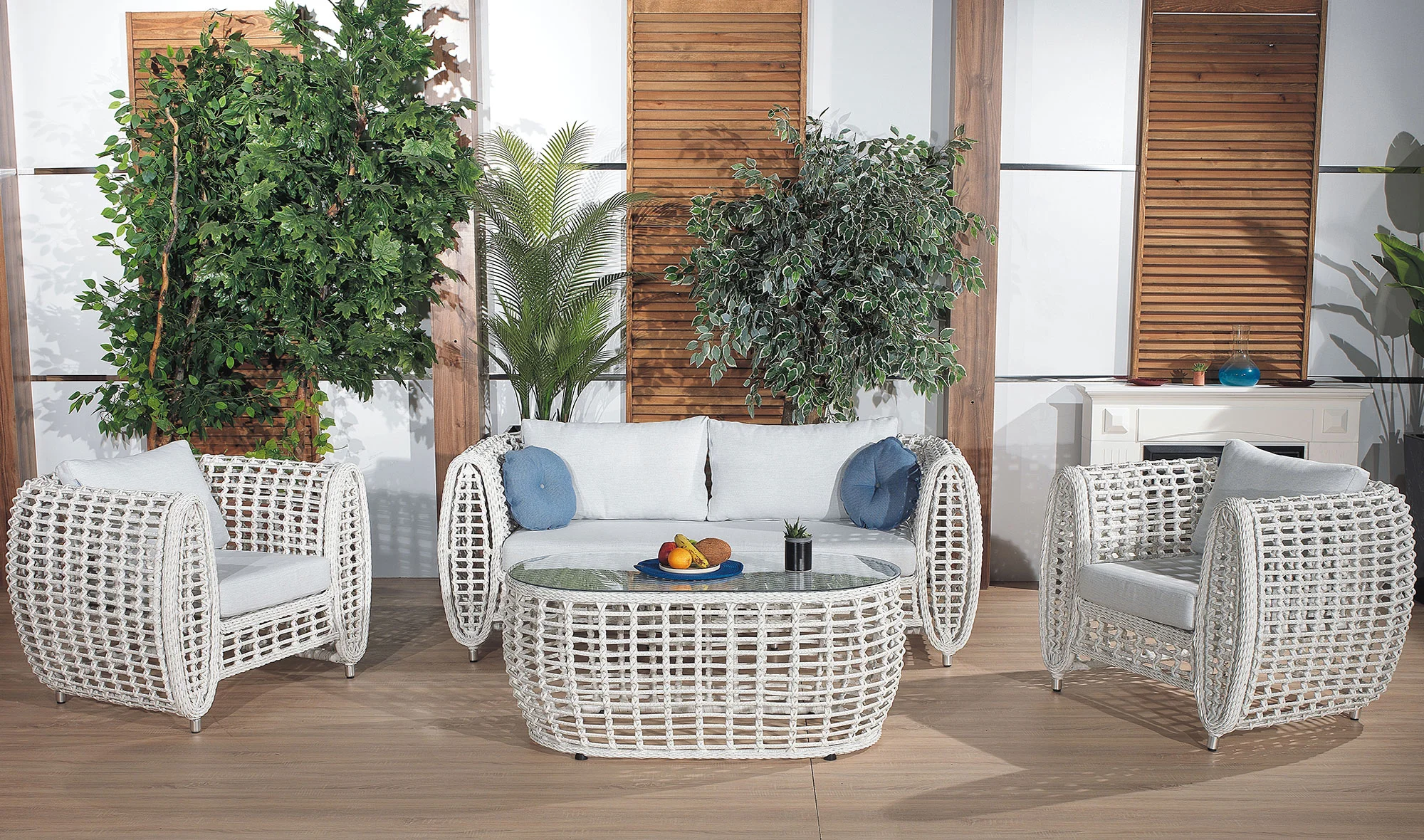 Rosa Bahçe Koltuk Takımı - Beyaz