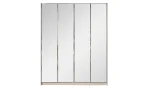 4 Kap?l? Gardrop