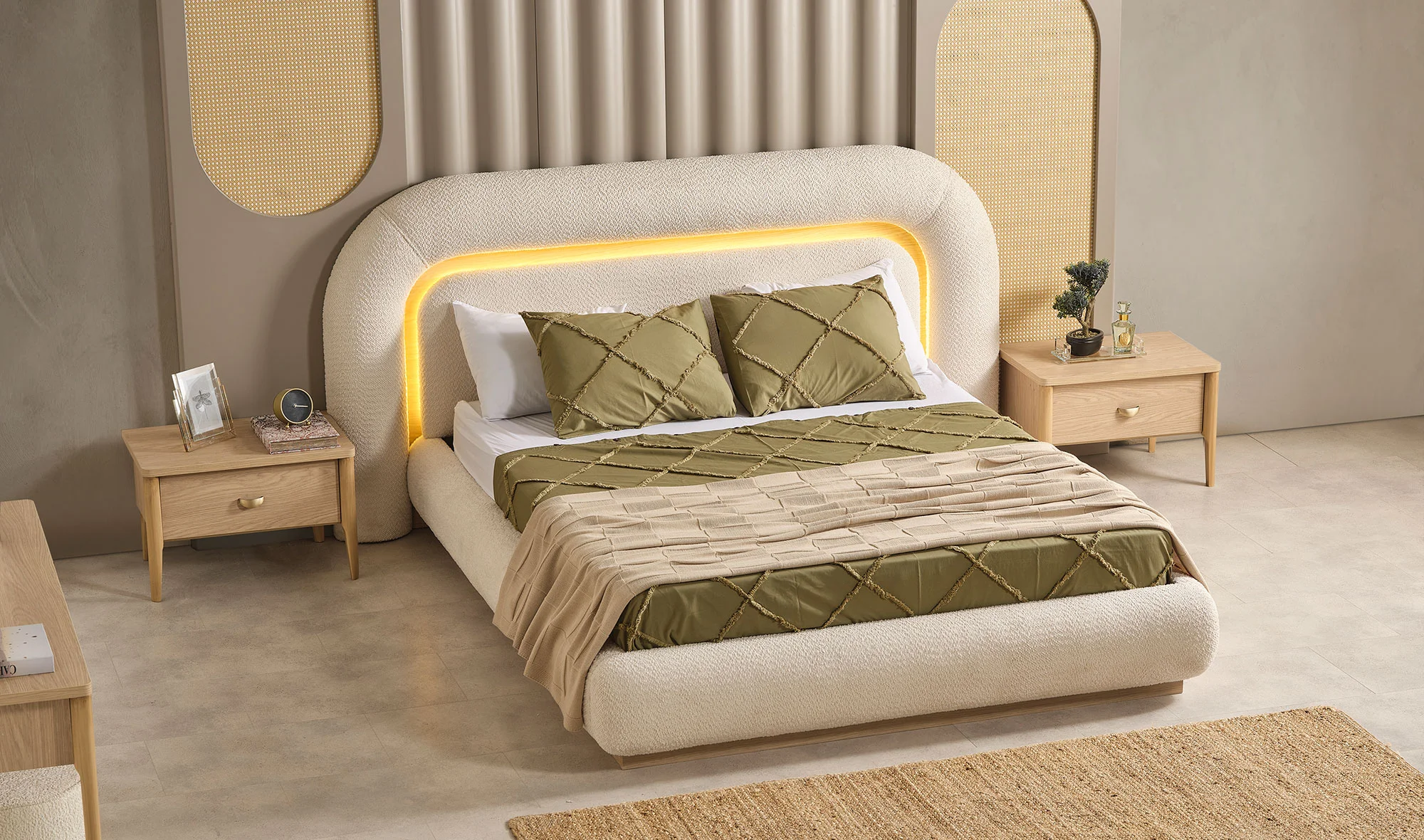 Lotus Karyola ve Başlık