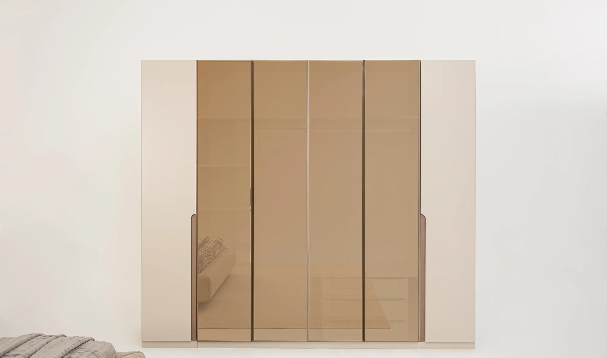 Momento 6 Kapılı Gardrop