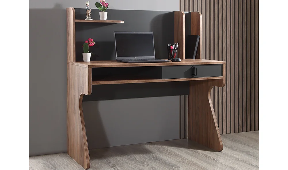 Salda Çal??ma Masas?