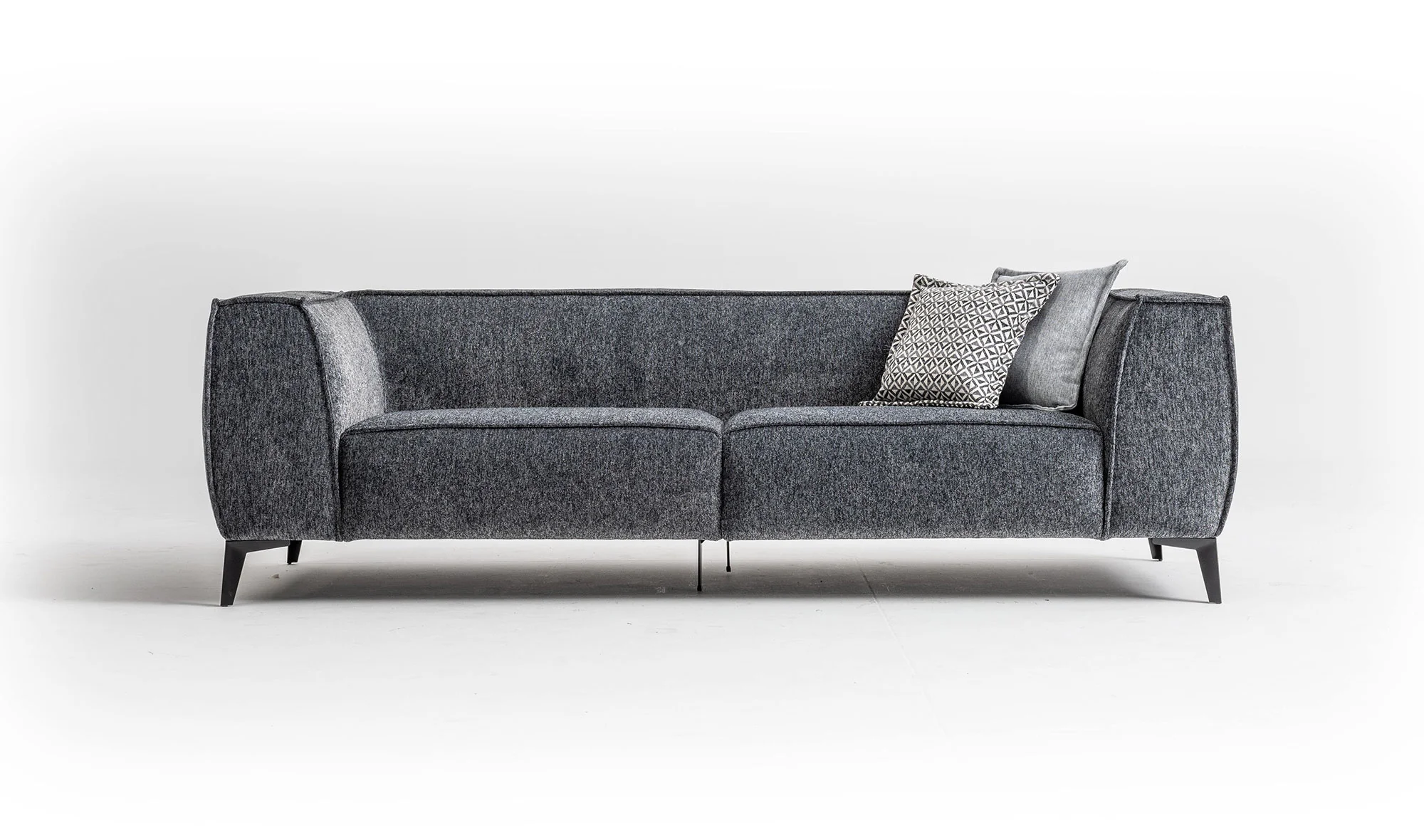 Harlow Kanepe - Üçlü