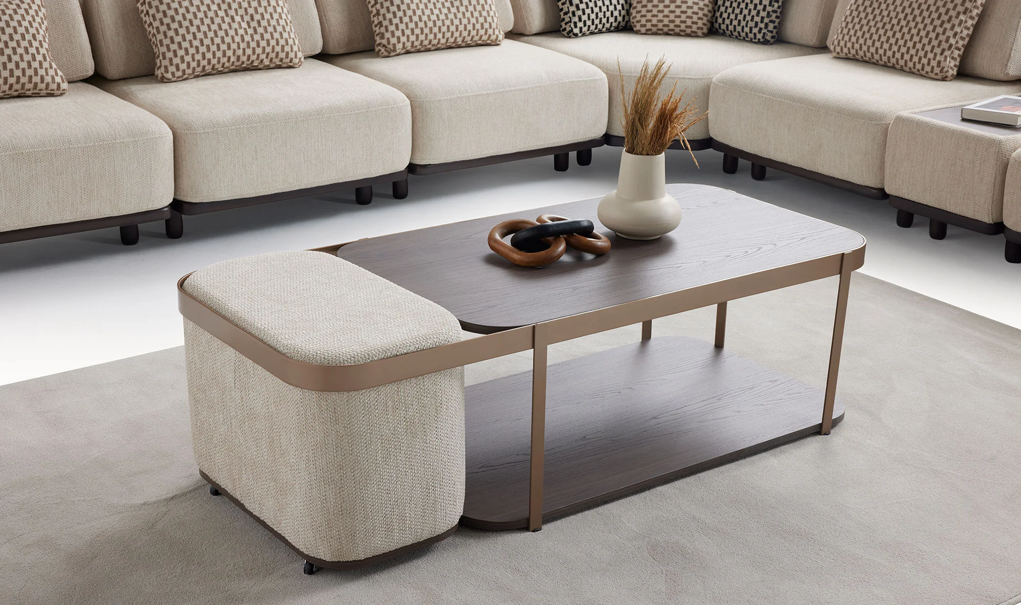 Roma Orta Sehpa Seti